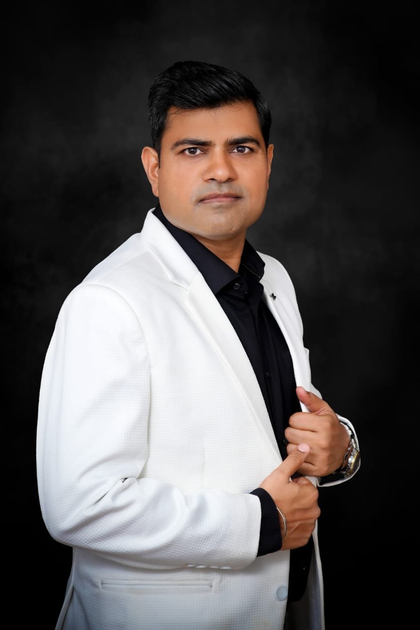 Deepak Malpani, Co-founder